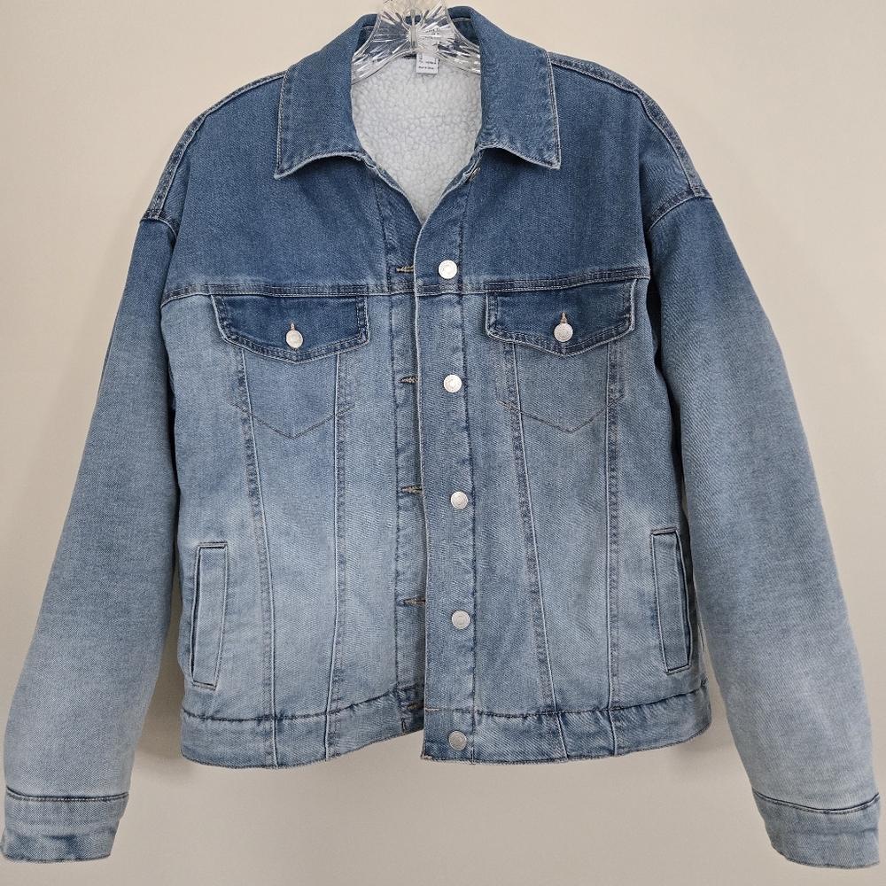 Forever 21 Women's Size S Oversized Ombre Premium Denim Sherpa Lined Jacket Warm - Picture 2 of 15
